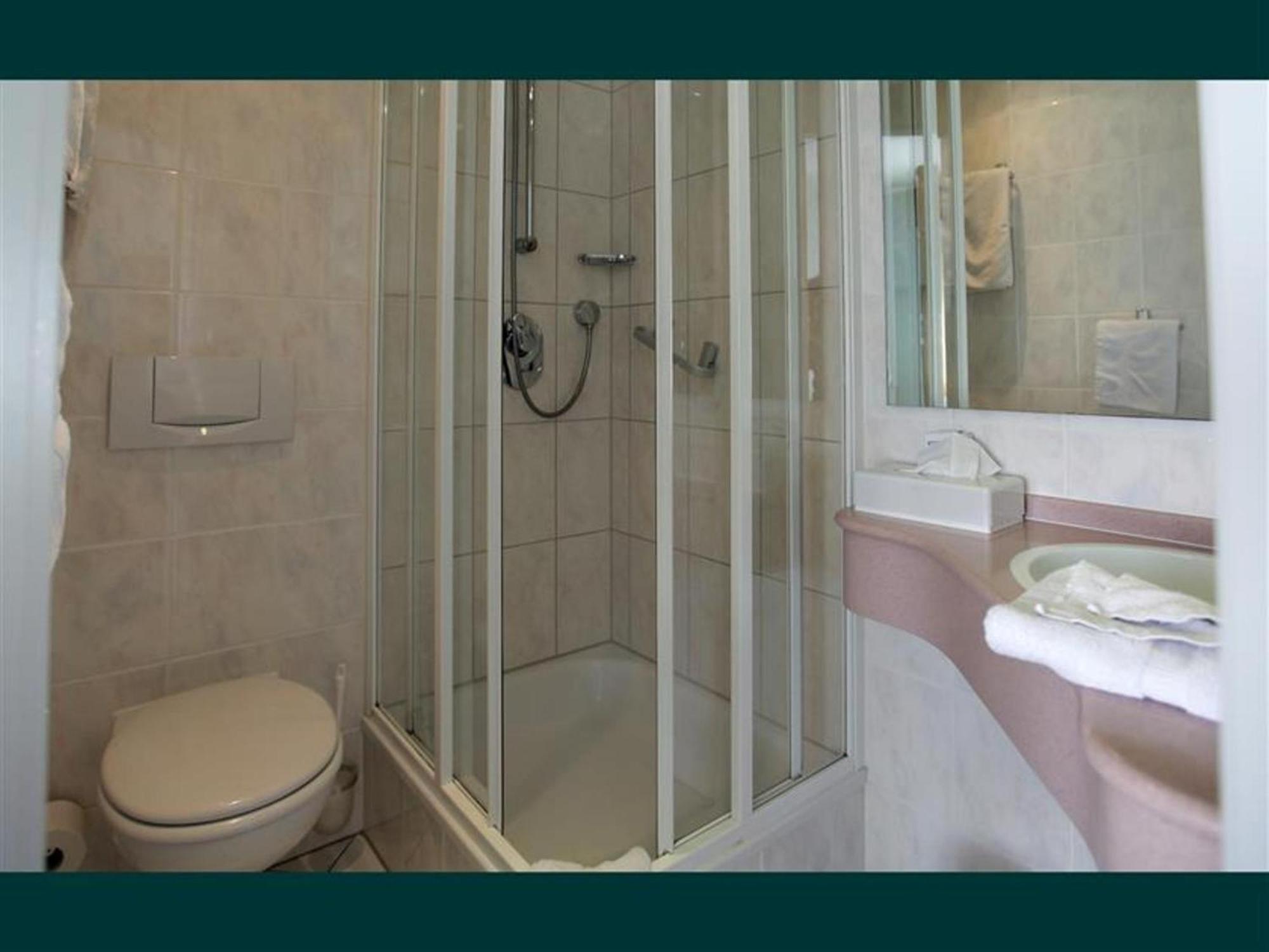 Double Room,1037967319:JPEG